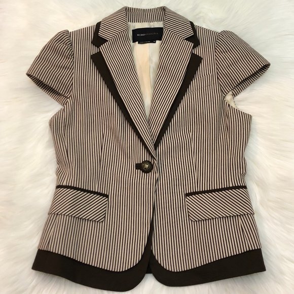 BCBGMaxAzria Short Sleeve Double Lapel Blazer - Size XS - Picture 3 of 8